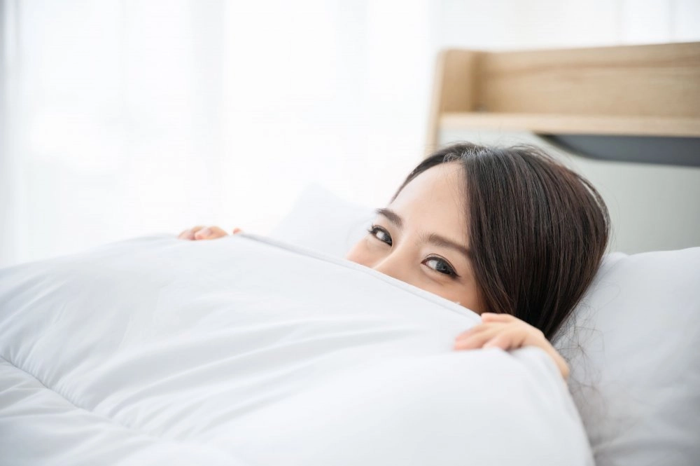 Como tirar cheiro de guardado do edredom e do cobertor?